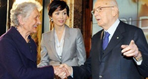 Elena Gianini Belotti iin un incontro con l'ex Presidente della Repubblica Giorgio Napolitano