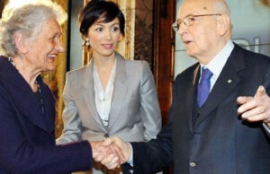 Elena Gianini Belotti iin un incontro con l'ex Presidente della Repubblica Giorgio Napolitano