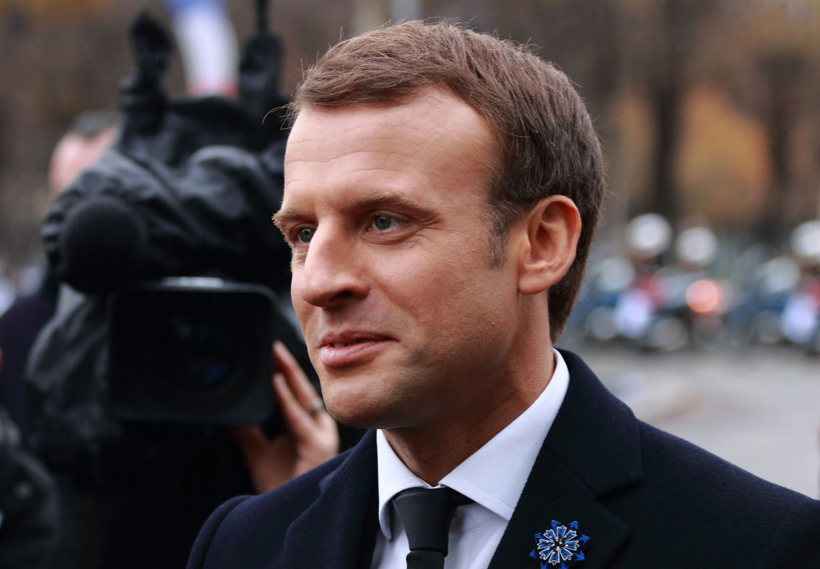 Macron prepara una legge per includere l’aborto in Costituzione